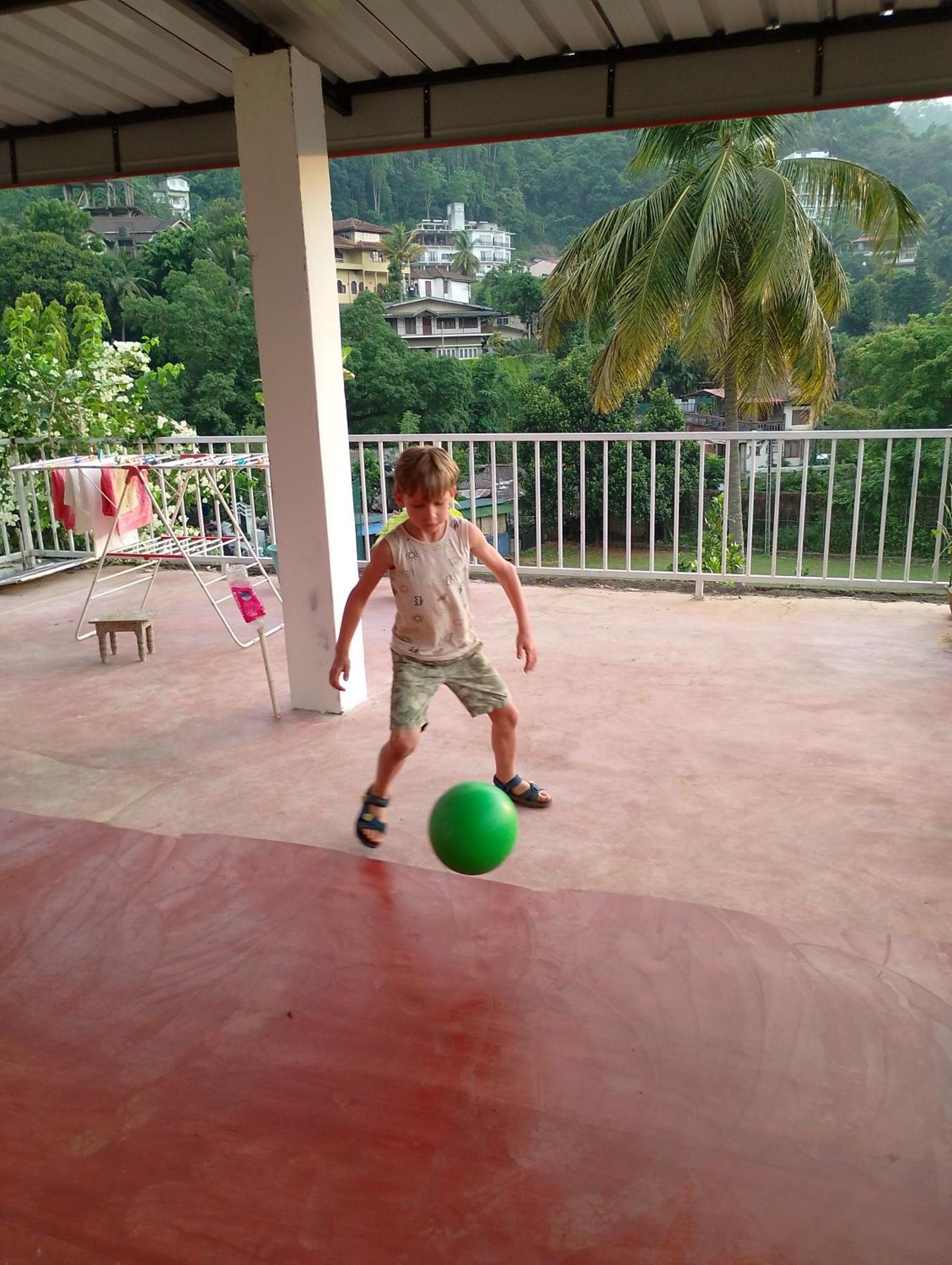 Old Town Hotel Kandy Exterior photo